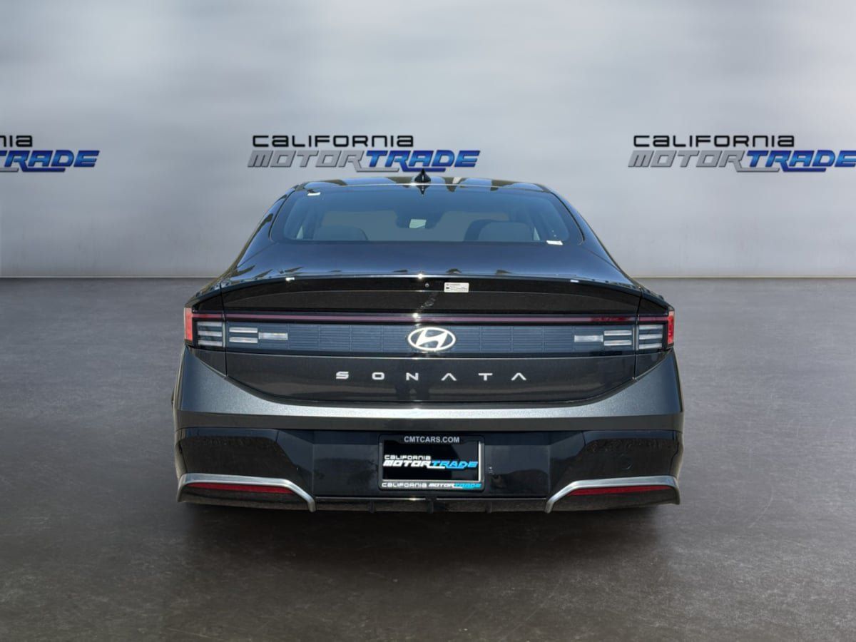 Used 2024 Hyundai Sonata SEL FWD image 6