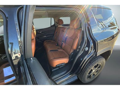 Used 2020 GMC Acadia AT4 image 21