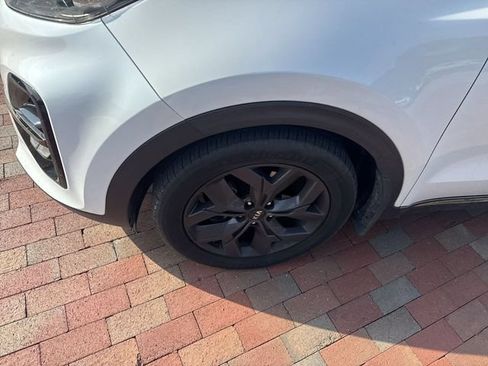 Used 2020 Kia Sportage S w/ S Premium Package FWD image 2