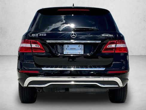Used 2015 Mercedes-Benz ML 250 BlueTEC 4MATIC image 4