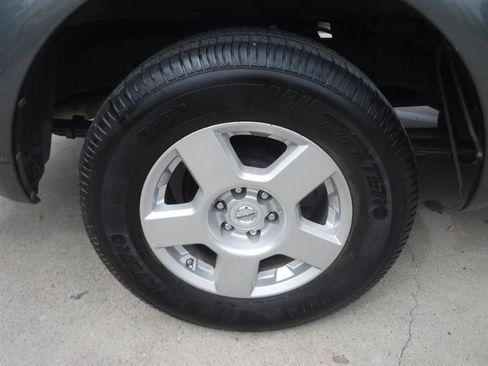 Used 2008 Nissan Frontier SE w/ SE Value Truck Pkg image 22