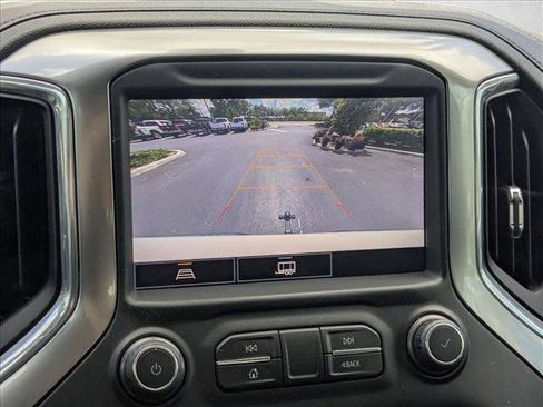 Used 2021 Chevrolet Silverado 1500 LT Trail Boss w/ Convenience Package II AWD/4WD image 12