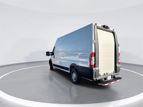 New 2024 RAM ProMaster 3500 w/ Delivery Van Package image 6