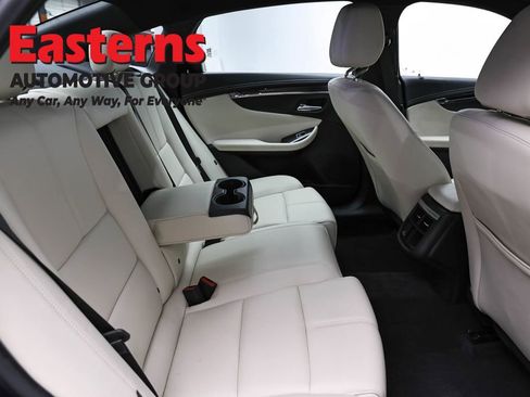 Used 2018 Chevrolet Impala LT w/ LT Leather Package FWD image 24