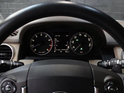 Used 2016 Land Rover LR4 HSE AWD/4WD image 61