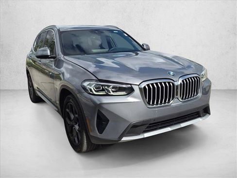 Used 2024 BMW X3 sDrive30i w/ Premium Package RWD image 3