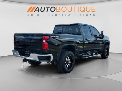 Used 2024 Chevrolet Silverado 2500 LT w/ Convenience Package AWD/4WD image 6