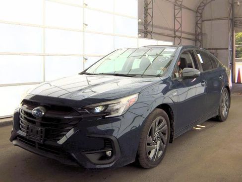 Used 2023 Subaru Legacy AWD/4WD image 3