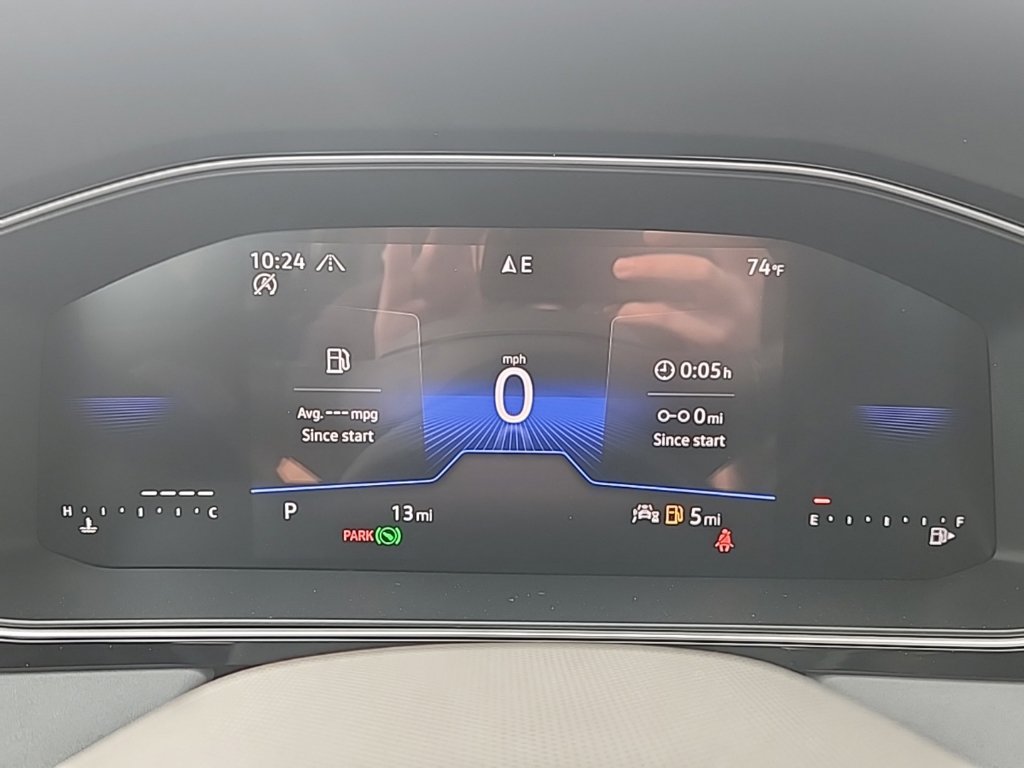 New 2026 Volkswagen Jetta SE FWD image 13