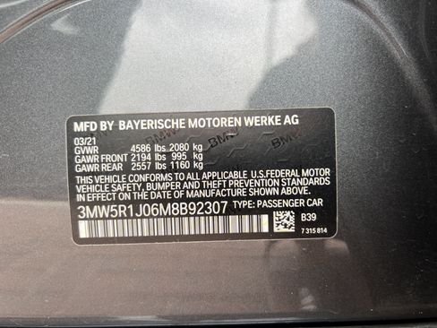 Used 2021 BMW 330i Sedan w/ Driving Assistance Package RWD image 34