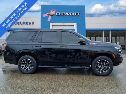 Used 2022 Chevrolet Tahoe Z71 w/ Luxury Package AWD/4WD image 4