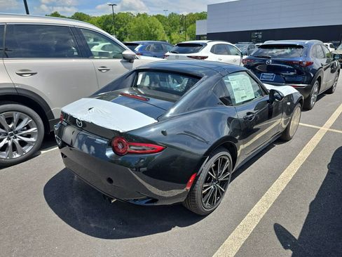 New 2026 MAZDA MX-5 Miata RF Grand Touring RWD image 2