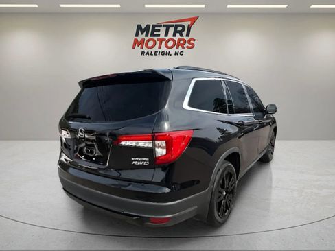 Used 2021 Honda Pilot Special Edition image 3