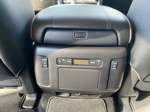 Used 2024 Nissan Armada Platinum w/ Cargo Package image 31