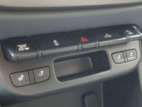 Used 2016 Chevrolet Colorado Z71 image 25