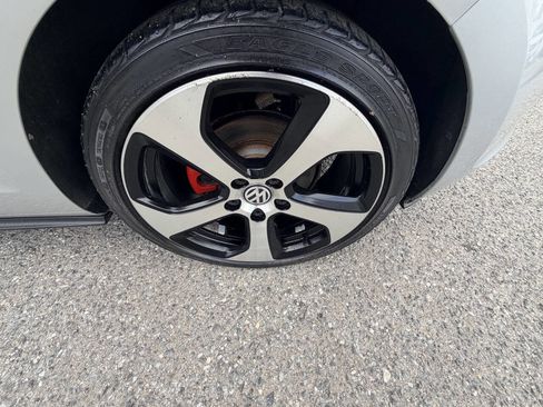 Used 2016 Volkswagen GTI S image 26