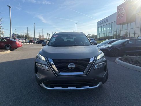 Certified 2023 Nissan Rogue Platinum w/ Platinum Premium Package image 3