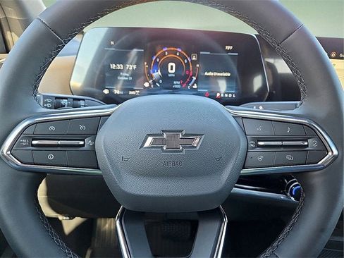 New 2026 Chevrolet Equinox ACTIV w/ Convenience Package III image 24