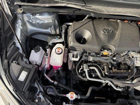 Used 2023 Toyota Sienna XLE image 13