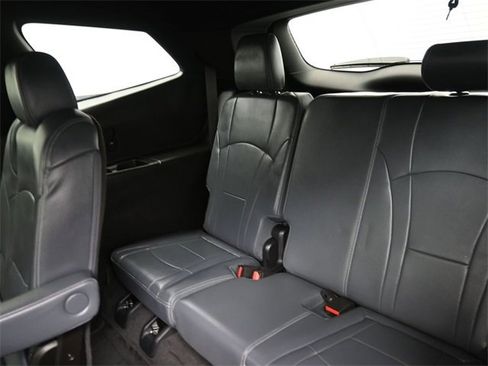 Used 2023 Buick Enclave Essence w/ Experience Buick Package image 20