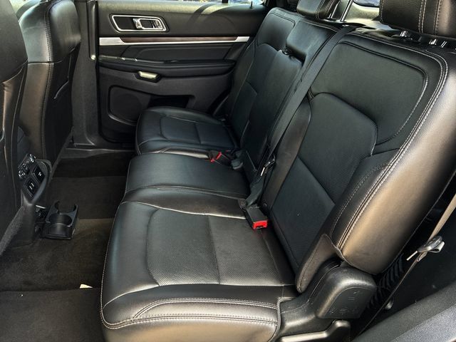 Used 2018 Ford Explorer Limited AWD/4WD image 10
