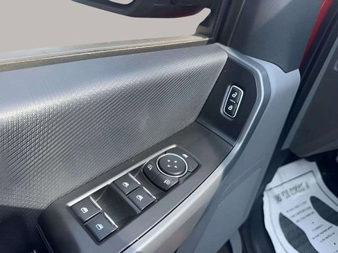 Used 2023 Ford F150 XLT image 9