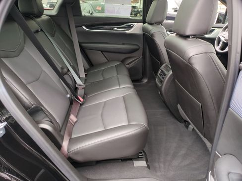 Certified 2025 Cadillac XT5 Premium Luxury image 28