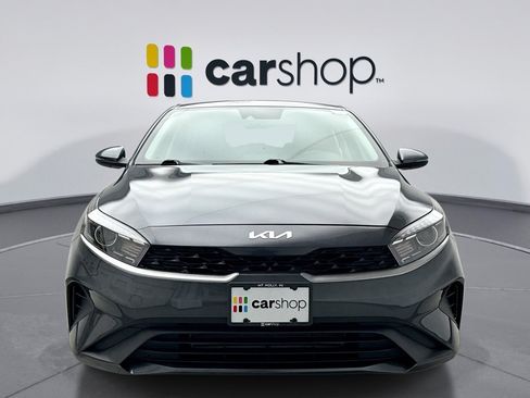 Used 2023 Kia Forte LXS w/ LXS Technology Package FWD image 8