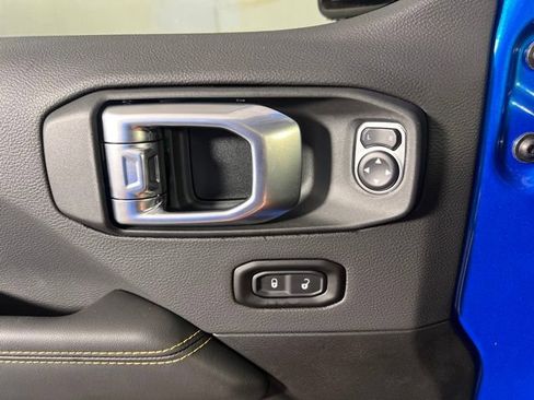 New 2026 Jeep Wrangler Unlimited Sahara AWD/4WD image 26