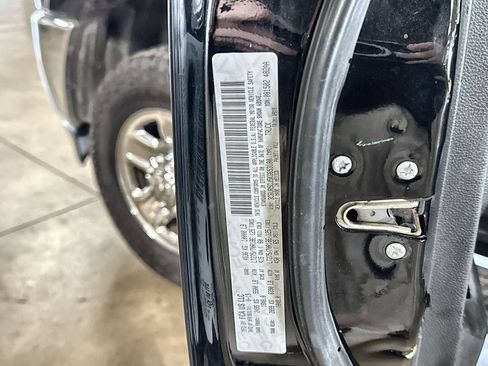 Used 2019 RAM 2500 Tradesman AWD/4WD image 11