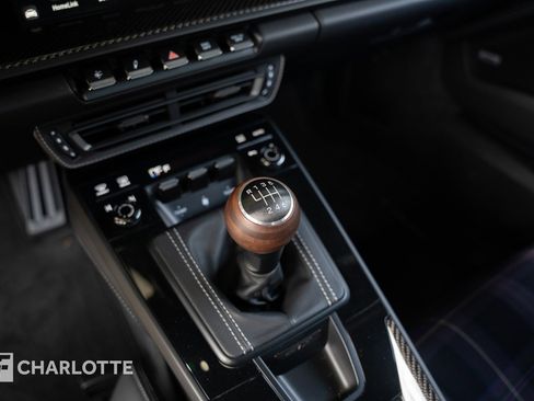 Used 2022 Porsche 911 GT3 image 32