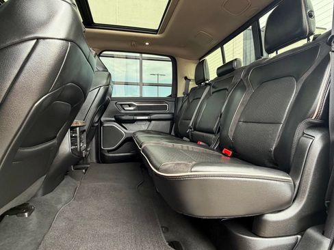Used 2019 RAM 1500 Laramie AWD/4WD image 21