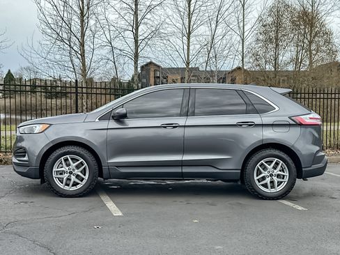 Used 2023 Ford Edge SEL image 6