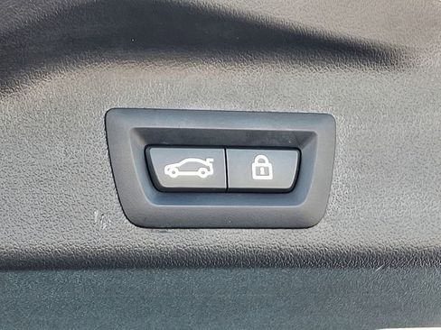 Used 2021 BMW X5 xDrive40i w/ Premium Package 2 image 35