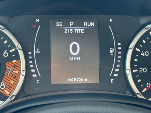 Used 2023 Jeep Renegade Latitude AWD/4WD image 20
