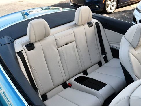 Used 2019 BMW 430i xDrive Convertible image 18