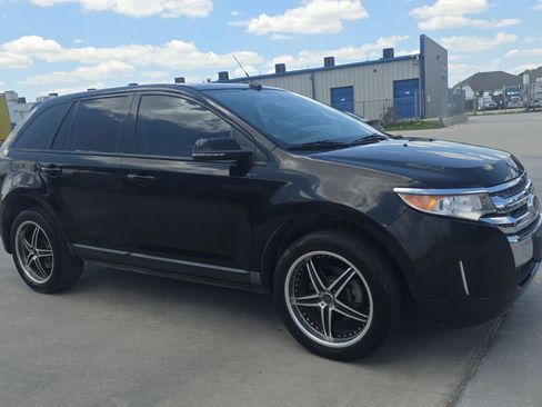 Used 2014 Ford Edge SEL w/ Equipment Group 205A FWD image 8