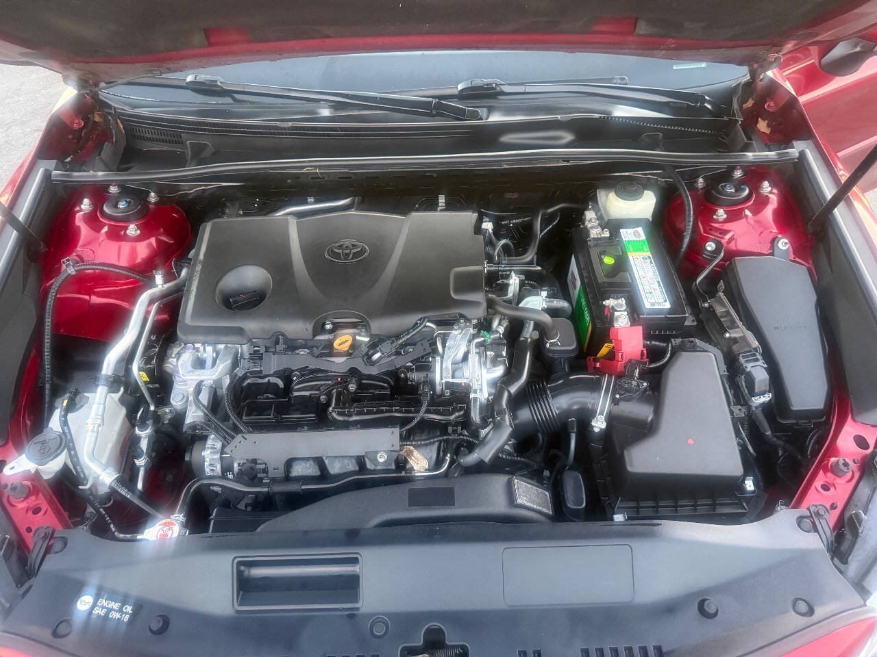 Used 2018 Toyota Camry SE FWD image 19