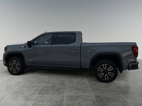 Used 2025 GMC Sierra 1500 AT4 w/ AT4 Premium Package AWD/4WD image 2