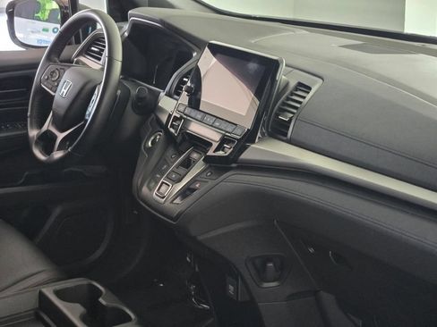 Used 2023 Honda Odyssey Sport image 8