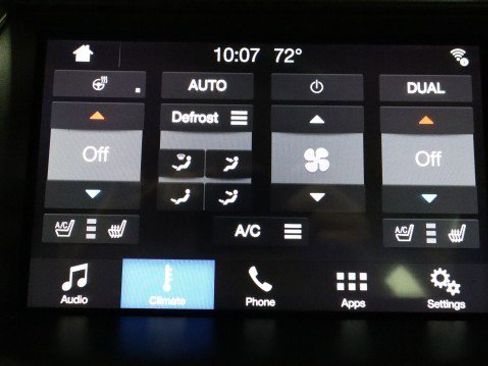 Used 2017 Ford Taurus Limited image 15