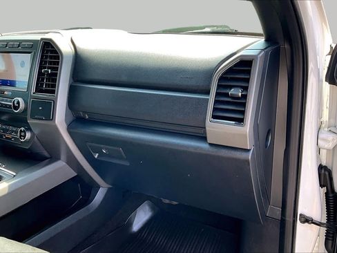 Used 2020 Ford Expedition XLT w/ Cargo Package RWD image 19