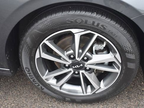 Certified 2023 Kia Forte LXS image 11