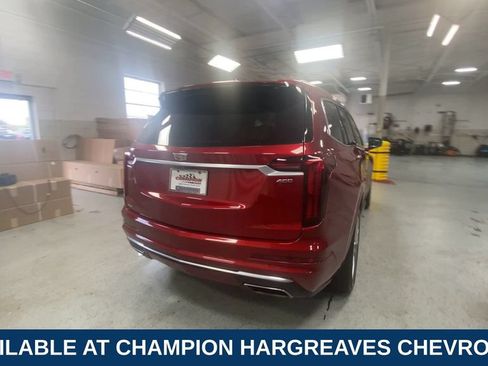 Used 2024 Cadillac XT6 Premium Luxury w/ Technology Package AWD/4WD image 10