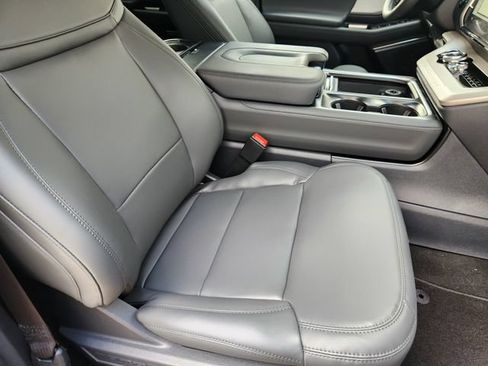 New 2027 Ford Expedition Max Active RWD image 10