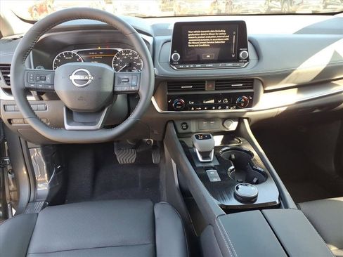 New 2026 Nissan Rogue SV w/ SV Premium Package image 9