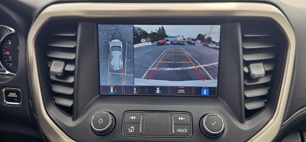 Used 2022 GMC Acadia Denali w/ GMC Pro Grade Package AWD/4WD image 25