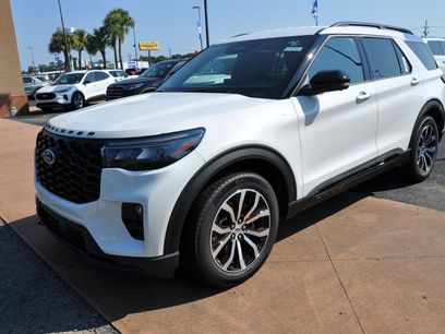 New 2025 Ford Explorer ST-Line