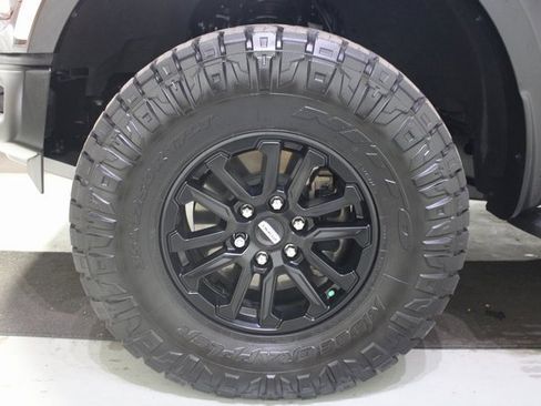 Used 2024 Ford F150 Raptor image 27