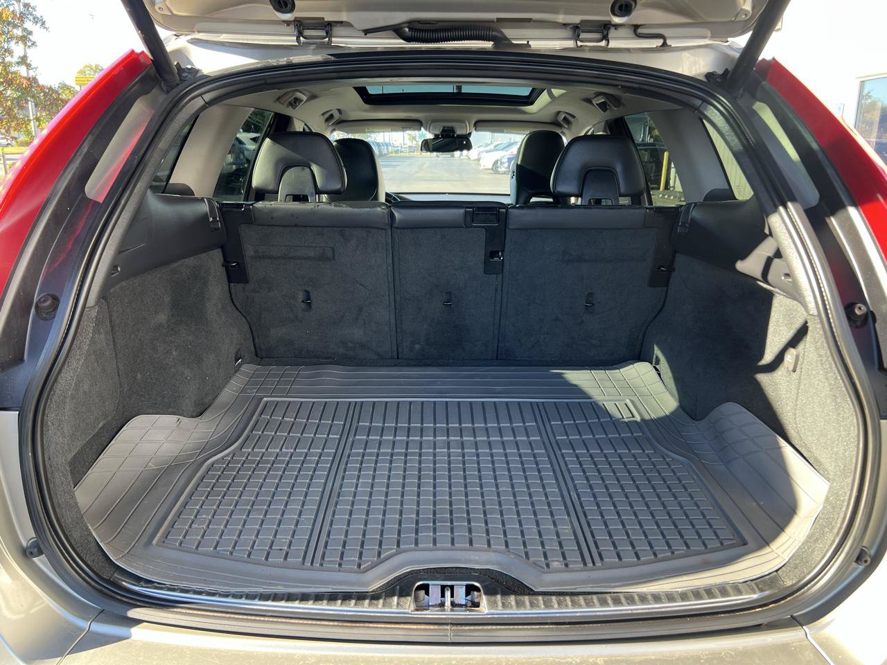 Used 2015 Volvo XC60 T6 Premier Plus AWD/4WD image 13